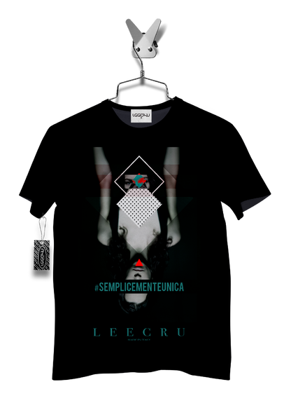 T-Shirt Leecru "SEMPLICEMENTEUNICA"